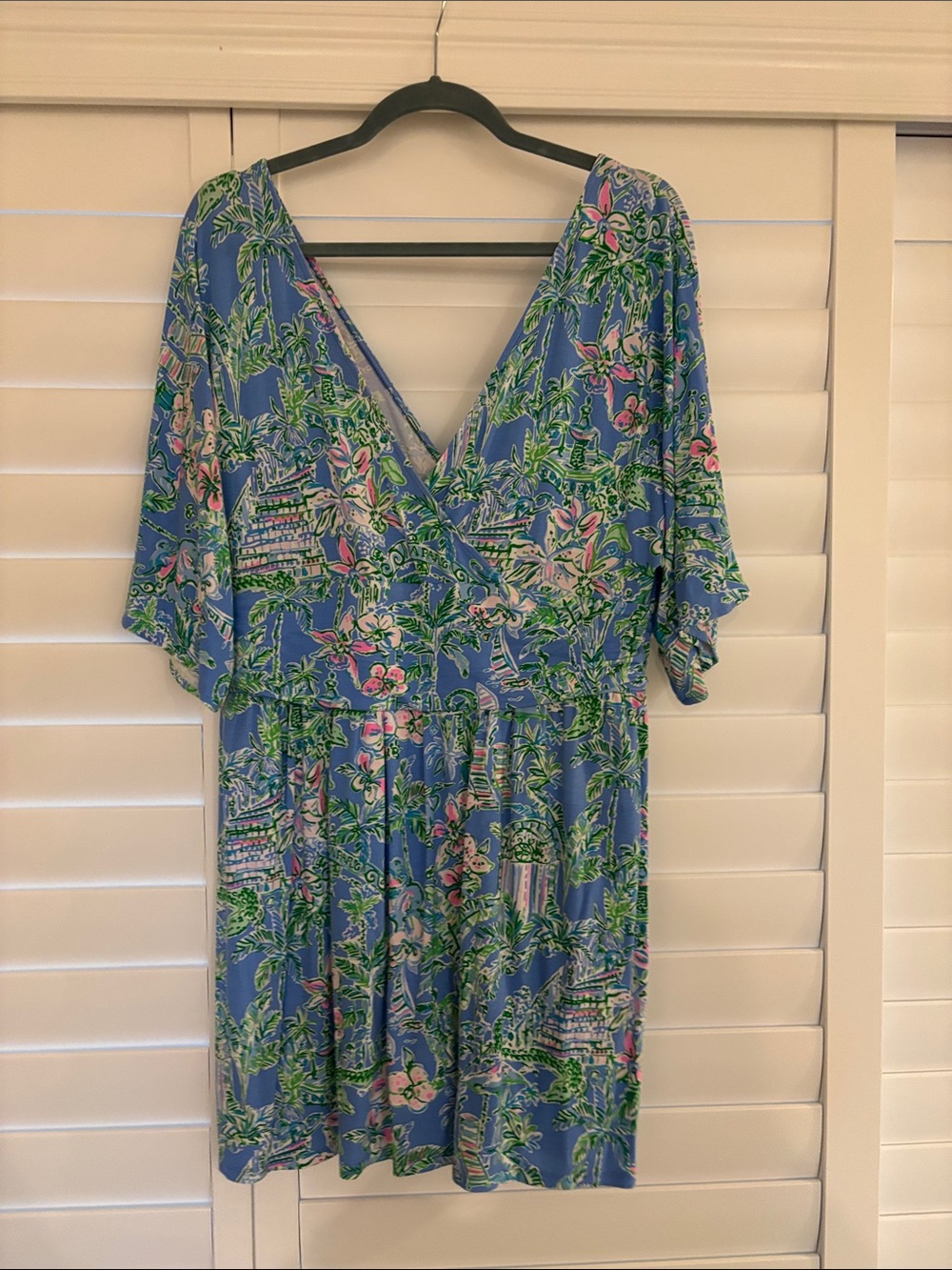 Lilly Pulitzer Blue Tropical Print V-Neck Skirted Romper - Picture 7 of 7